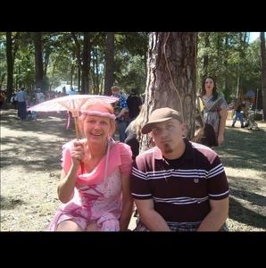 Meet your Posher, Ray